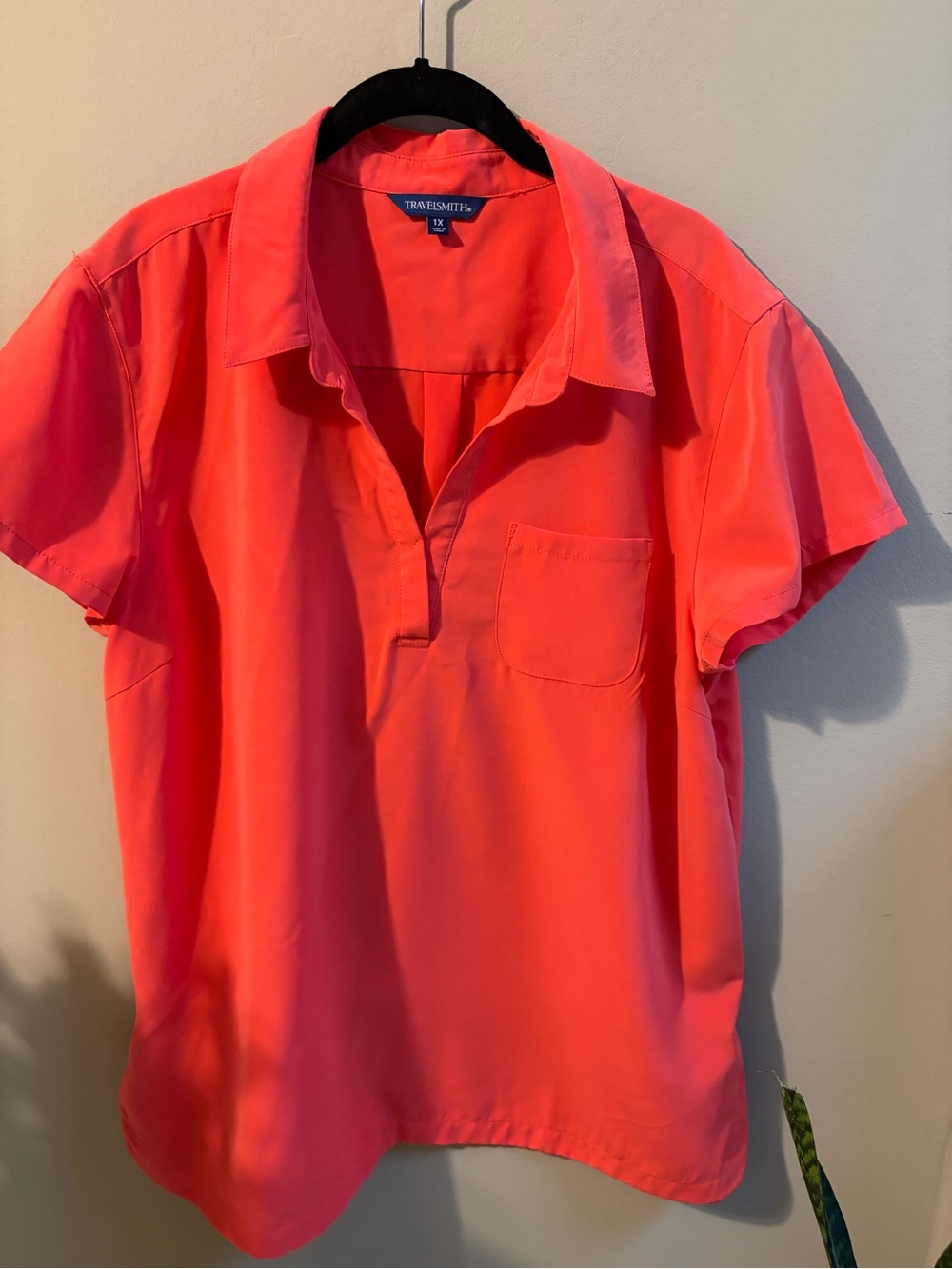 TravelSmith Coral Button-Down Short Sleeve Shirt 1X
#0048